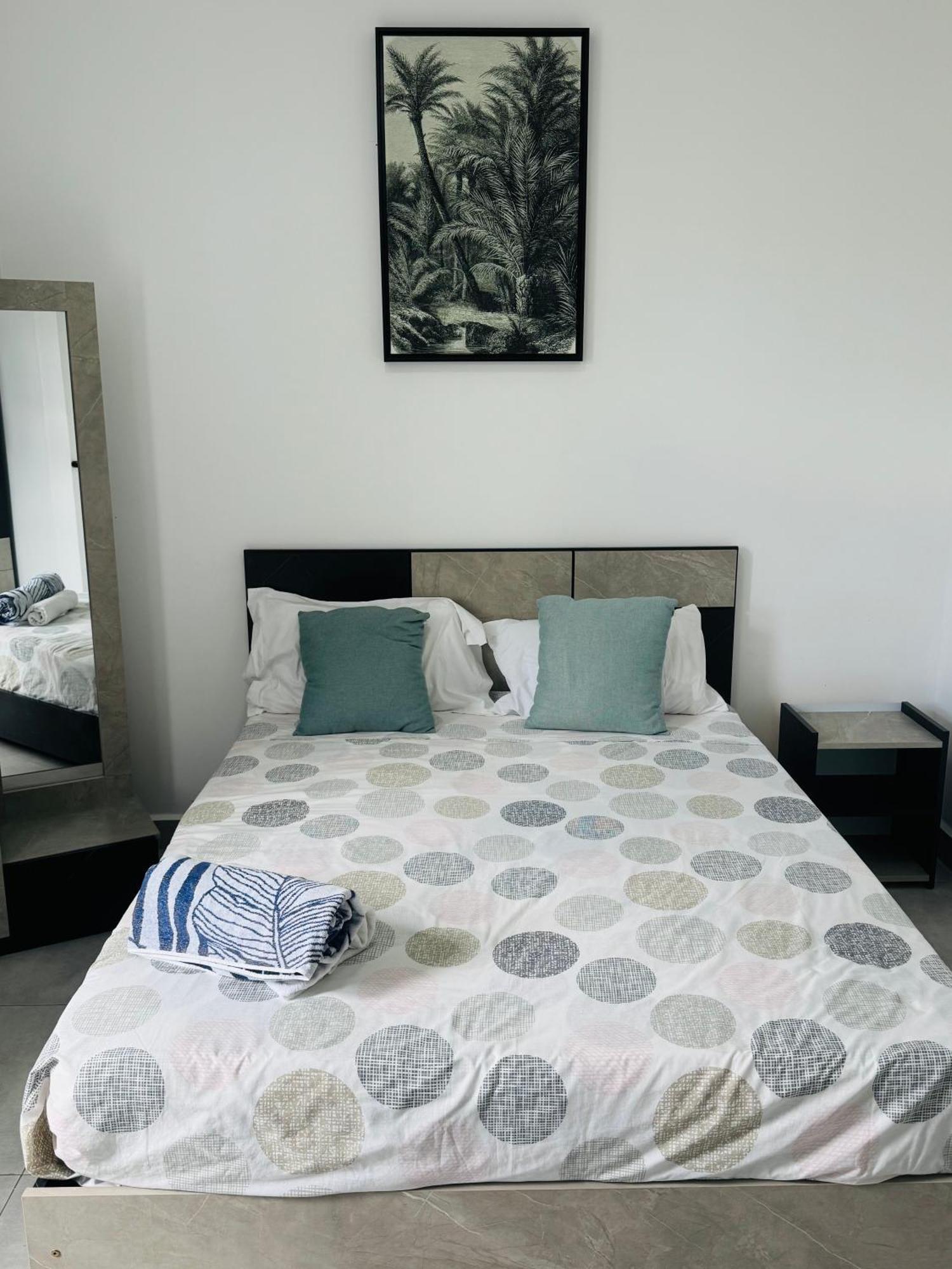 Modern Flat In Flic En Flac-Walk To The Beach Buitenkant foto
